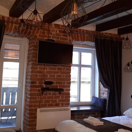 Loft Апартаменти З Балконом В Центрі Львова 외부 사진